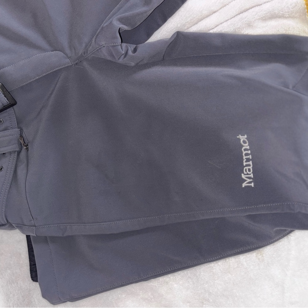 Women’s Marmot Charcoal waterproof ski pants size small